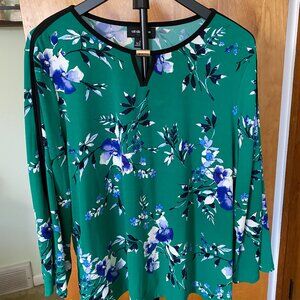 Liz Claiborne Women's Top size XL